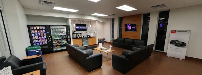 Tamaroff Nissan Service & Parts 4