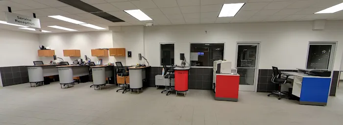 Tamaroff Nissan Service & Parts 7