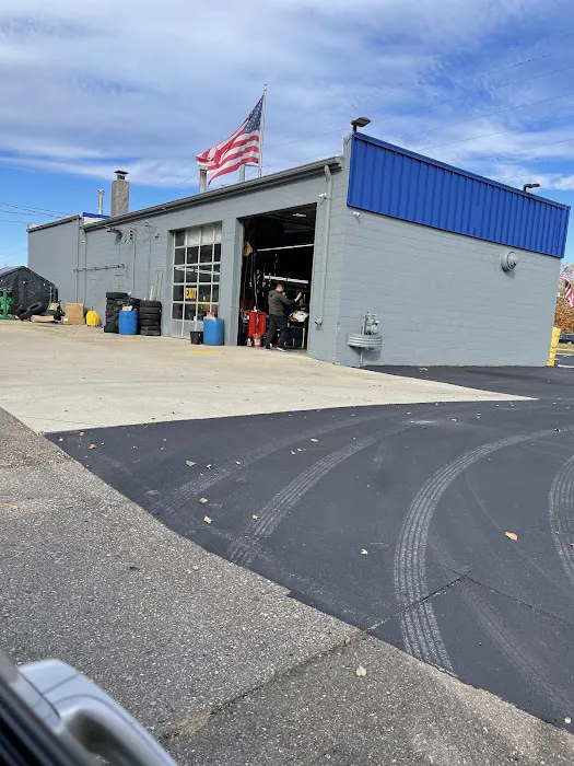 TCC Quick Lube 8