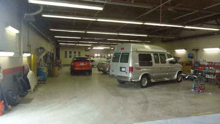 Lucky's Collision Inc 6