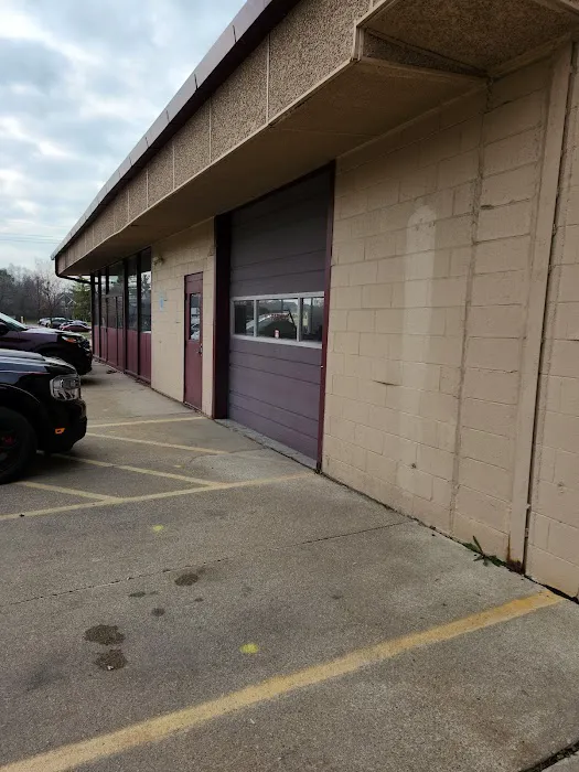 Farmington Hills Collision Center 0