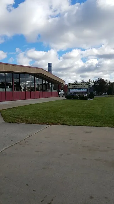 Farmington Hills Collision Center 8