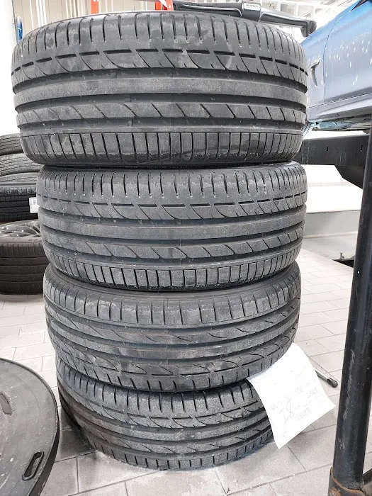 BMW of Farmington Hills - Service & Parts 6