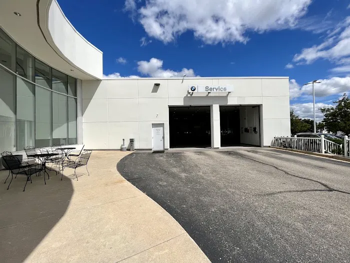 BMW of Farmington Hills - Service & Parts 9