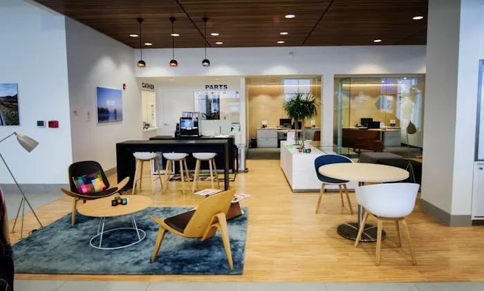 LaFontaine Volvo Cars of Farmington Hills Parts Store 2