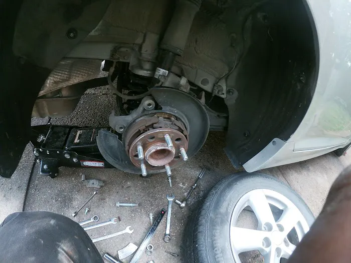 Dupree's Auto Mechanics LLC 6