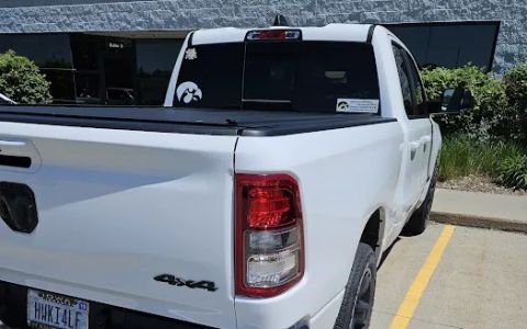 CARSTAR Gregg Young Collision Omaha