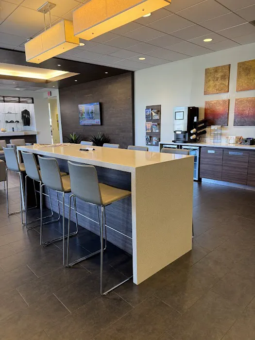 INFINITI of Omaha Parts 8