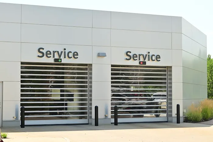 INFINITI of Omaha Service 2