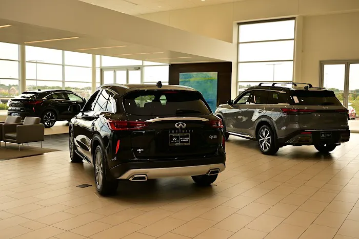 INFINITI of Omaha Service 1