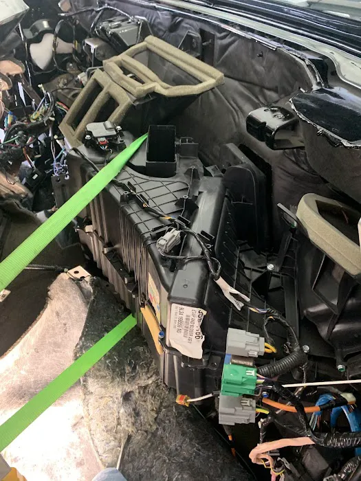 Mobile Auto Pro’s 6