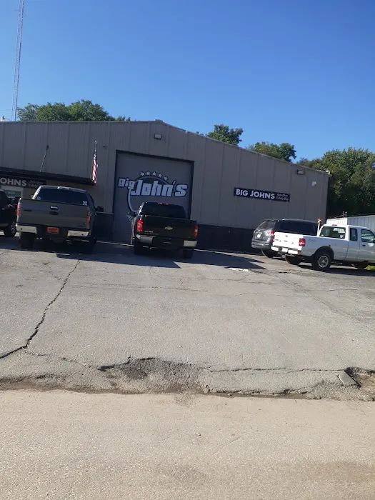 Big John's Auto Glass & Body 3