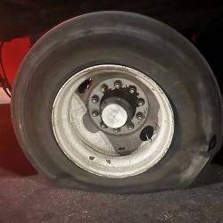 Cabrera Tires Services ico