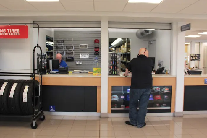 Capitol GMC Parts Center 3