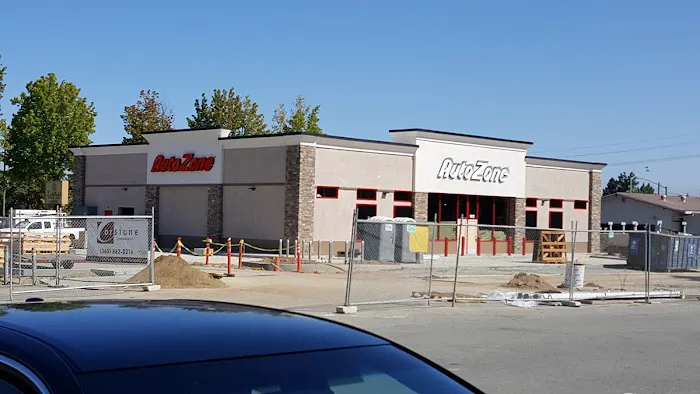 AutoZone Auto Parts 0