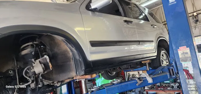 Sun City Auto Repair 8