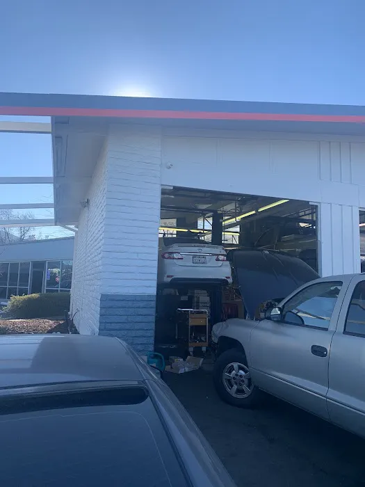 Ultimate Auto Repair 1