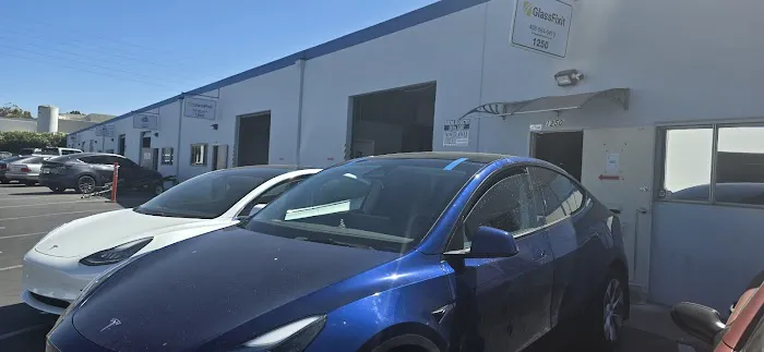 GlassFixit Auto Glass 3