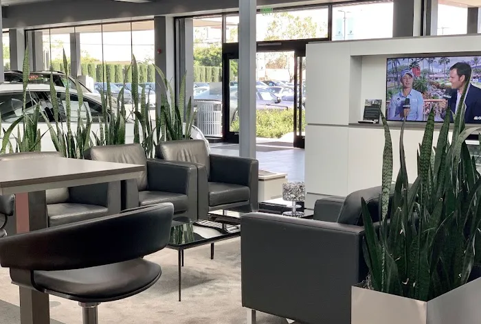 Porsche Stevens Creek Service and Parts 8