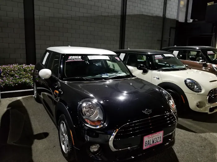 MINI of Stevens Creek Service Center 3