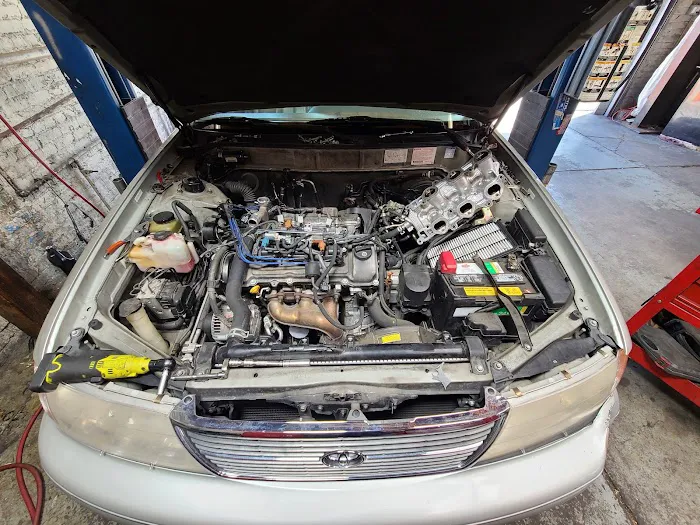 Arturo Auto Repair 2