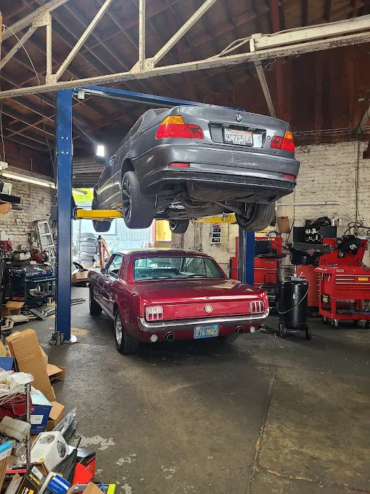 Arturo Auto Repair 5