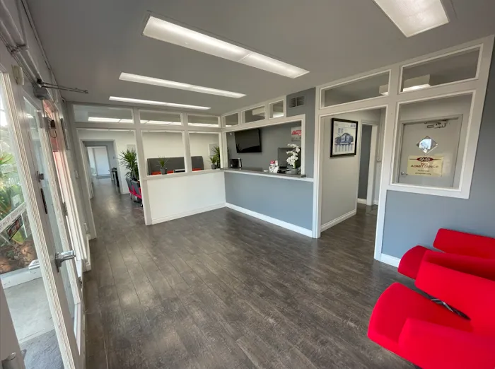 Active Auto Body West - Evelyn Avenue 5