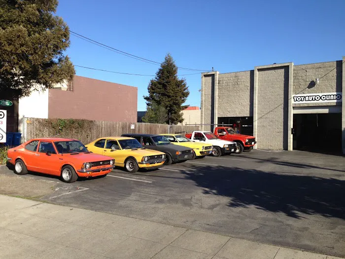Toy Auto Clinic, LLC. 4