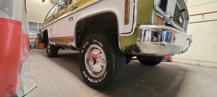 G & J Auto Body Garage 7