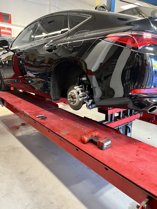 Chestnut Auto Repairs & Towing 0