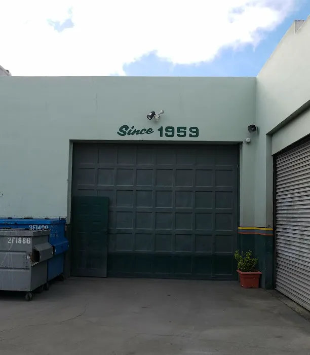 Kennedy Auto Body & Paint 7