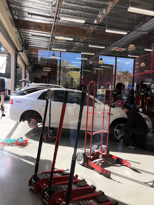 America's Tire 6