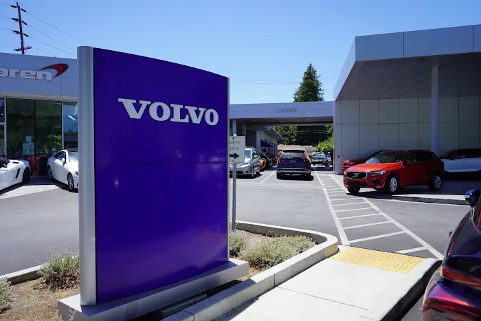 Volvo Cars Palo Alto Service Department 1