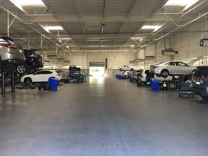 Lexus of Fremont Service 3