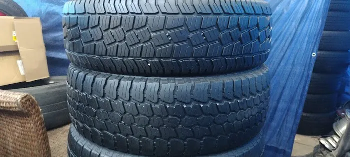 24 /7Flat tire repair 1