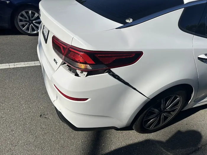 G&C Auto Body 0