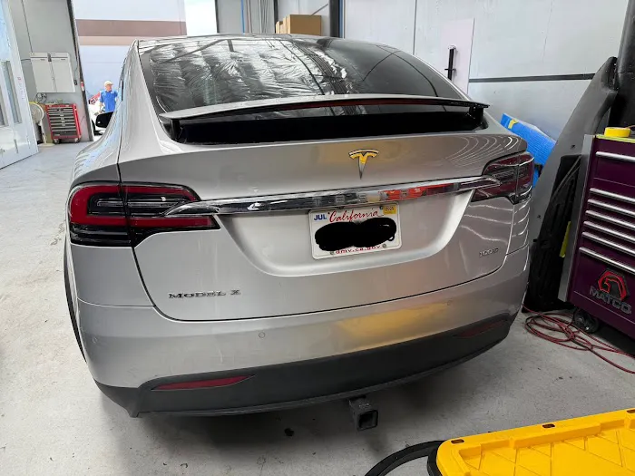 JP Auto Body Shop - Redwood City 6