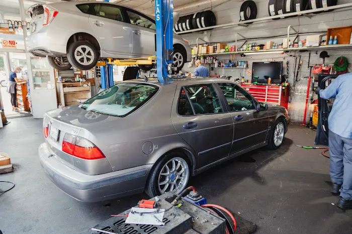 Jim Davis Automotive - Auto Repair Shop In Palo Alto 6