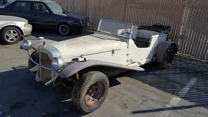 Hans Auto Repair and Services 3