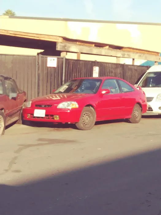 C&G Body Shop 4