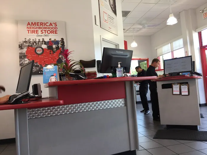 America's Tire 7