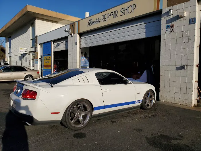 Almeida Repair Shop 7