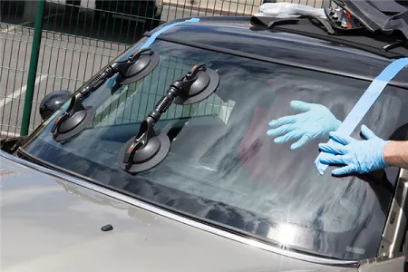Advanced Auto Glass 2