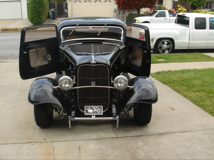 Advanced Auto Glass 4