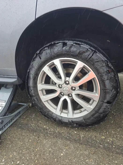 mobile tire and wheels(mobile service) 2