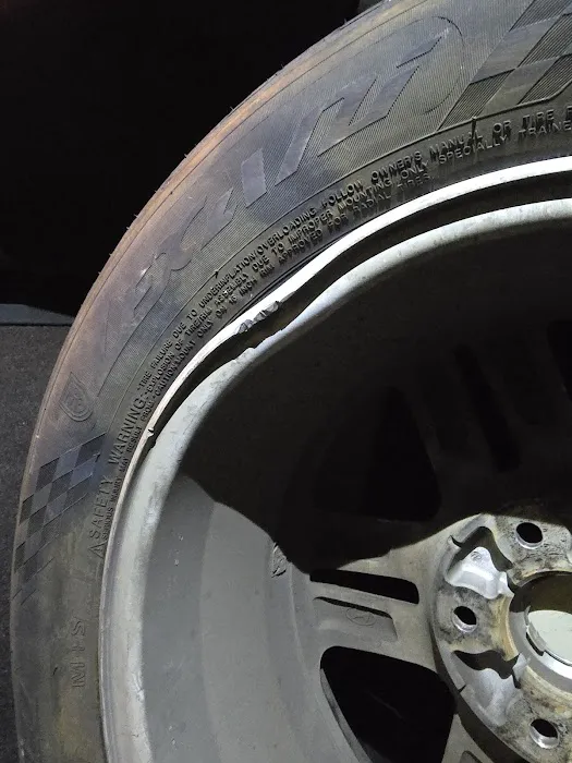 mobile tire and wheels(mobile service) 4