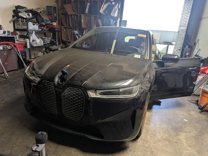 Alpha Auto Glass Inc. 5