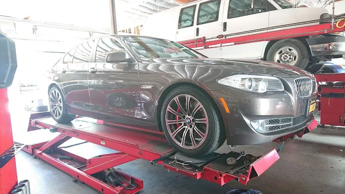 Yip's Auto Repair 2