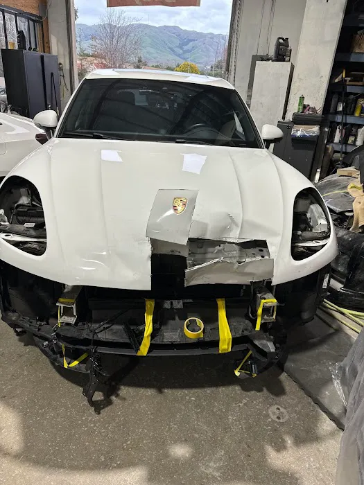 Crown Auto Body Shop 4