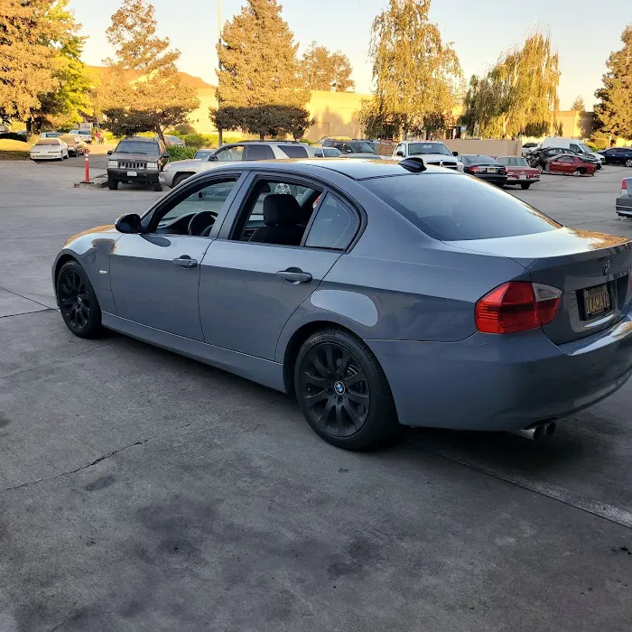 Santos Automotive 3